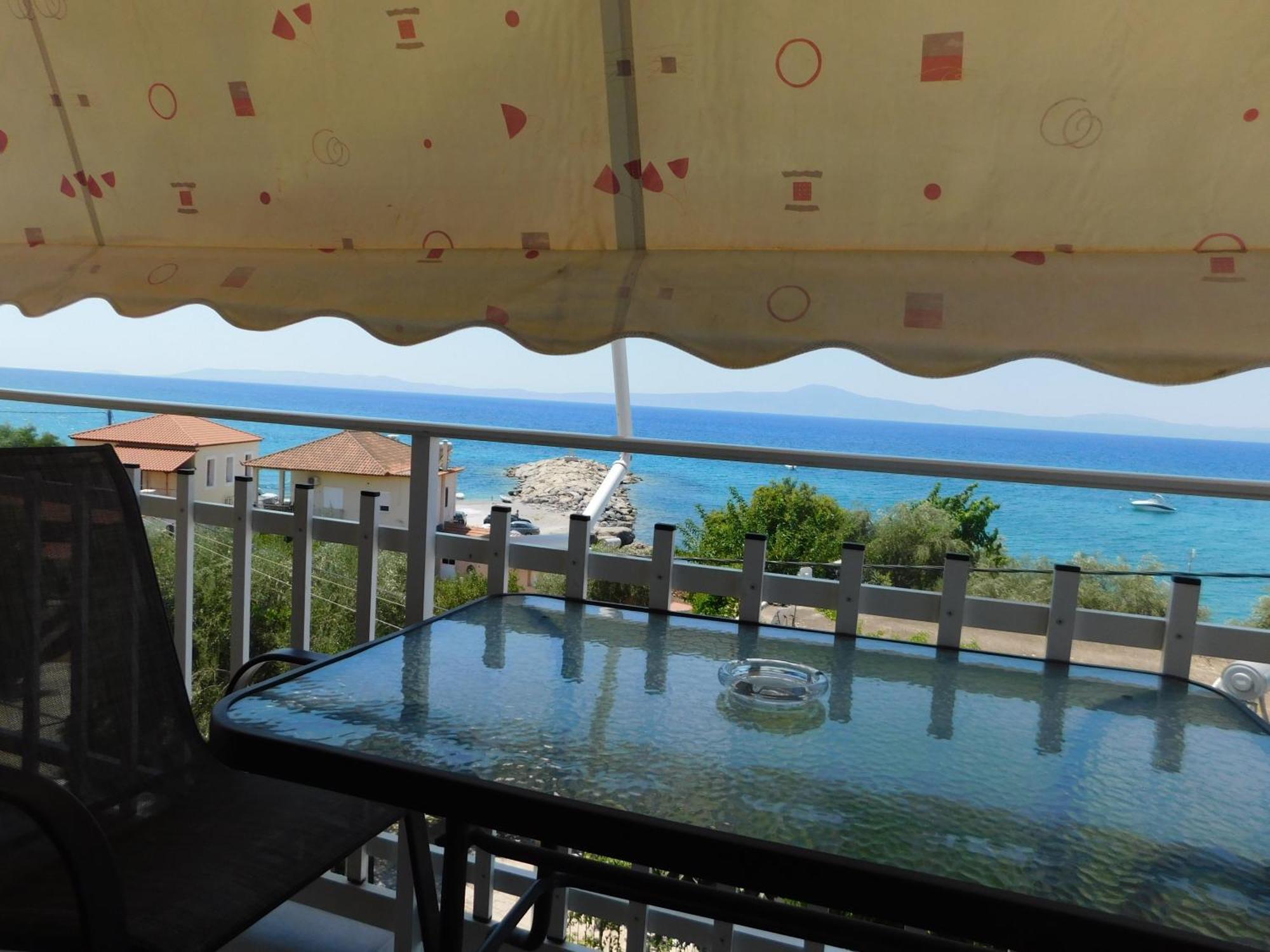 Marina'S Sea Home Каламата Экстерьер фото